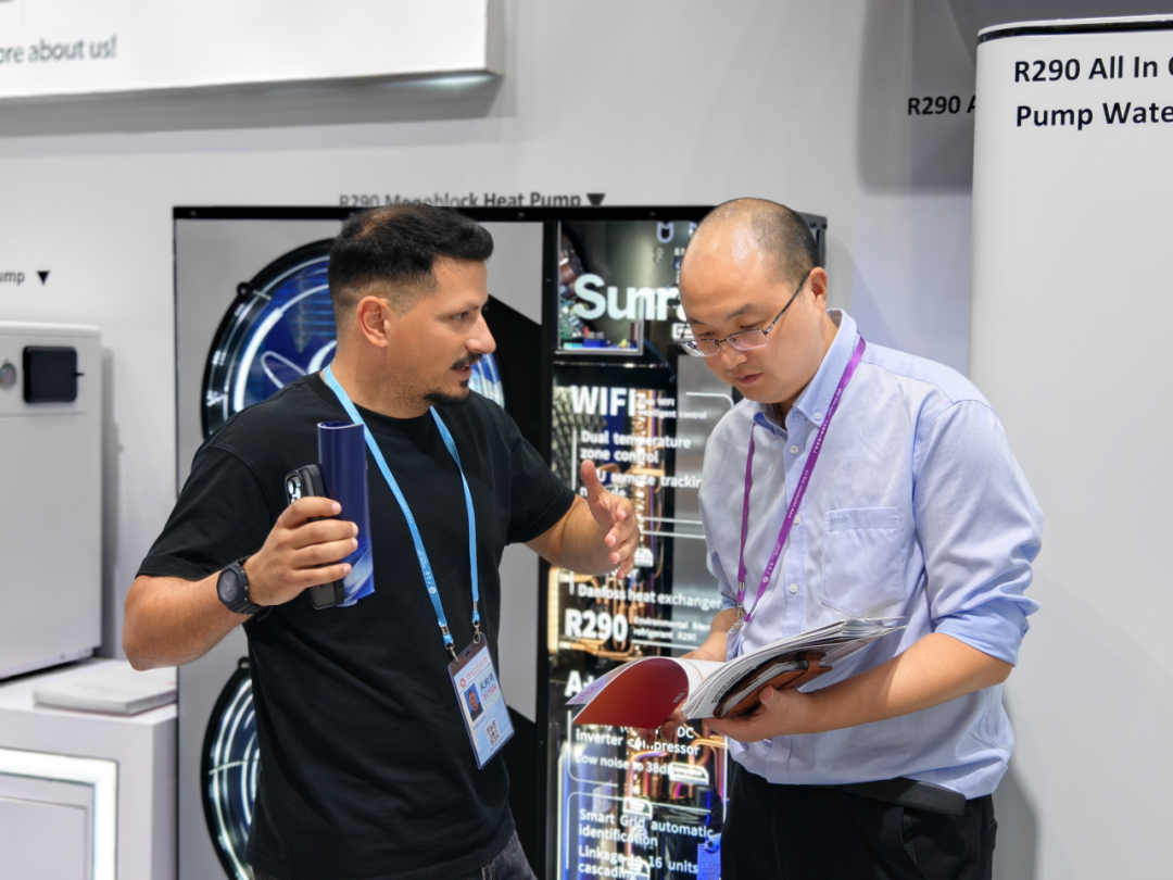 空氣能,太陽能,熱水器